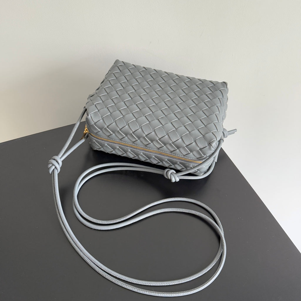 Bottega Veneta 680255 Gray Designer Handbag - detail image 5