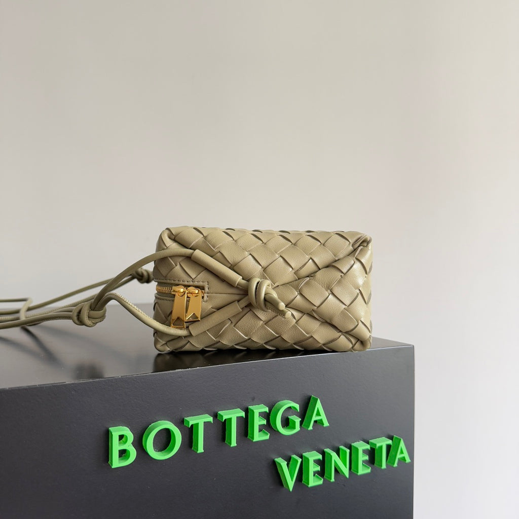 Bottega Veneta 680255 Black & Olive Green Designer Handbag - detail image 6