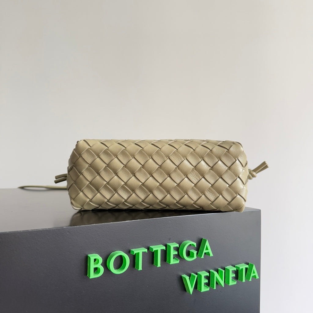 Bottega Veneta 680255 Black & Olive Green Designer Handbag - detail image 5