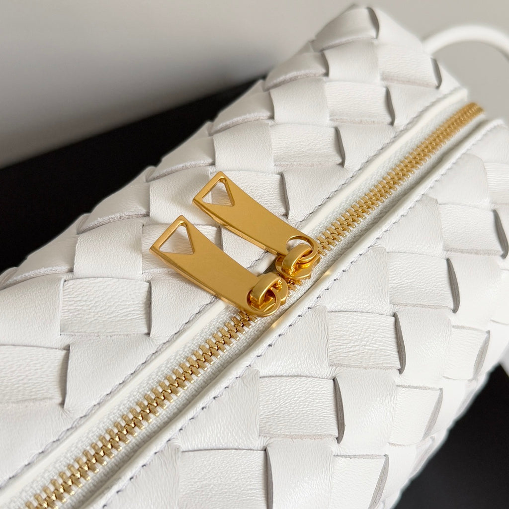 Bottega Veneta 680255 Black Designer Handbag Edition 3 - detail image 5