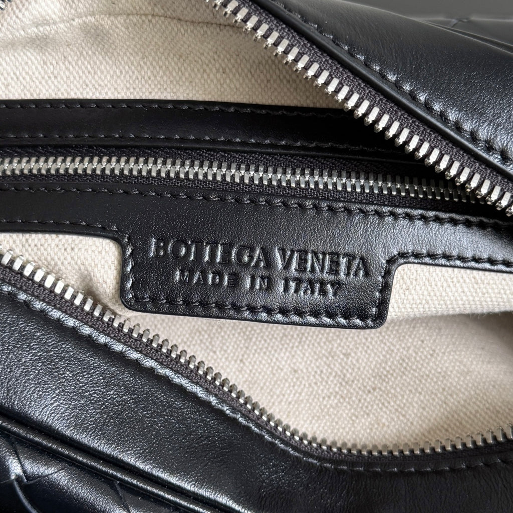 Bottega Veneta 755923 Black Designer Handbag Edition 5 - detail image 8