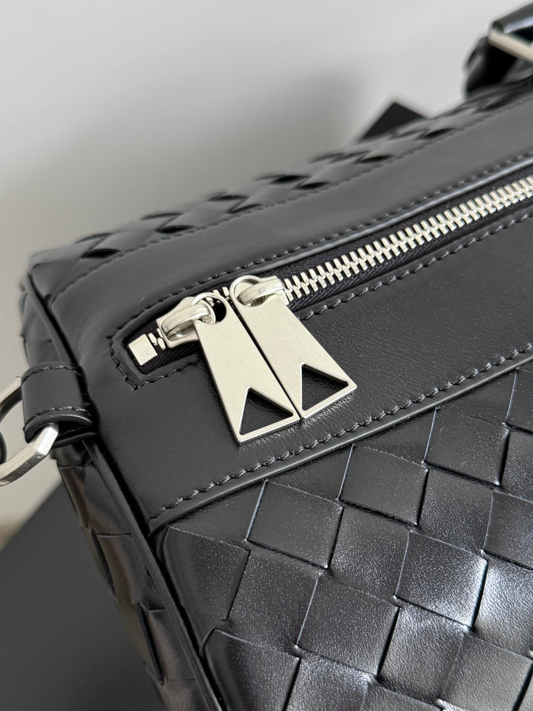 Bottega Veneta 795287 Black Designer Wallet - detail image 5