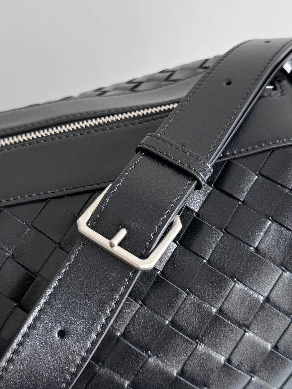 Bottega Veneta 795287 Black Designer Wallet - detail image 3