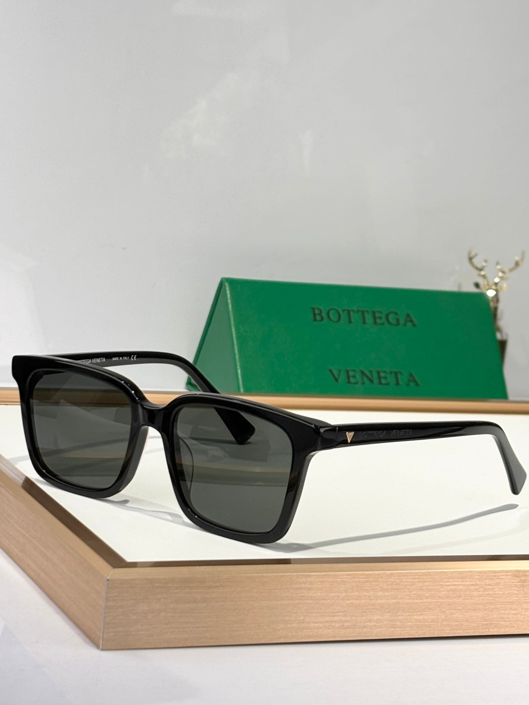 Bottega Veneta BV1228 Green & Brown Designer Sunglasses 54-18-145 mm - detail image 4