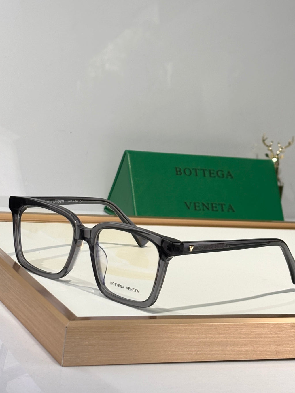 Bottega Veneta BV1228 Green & Brown Designer Sunglasses 54-18-145 mm - detail image 6