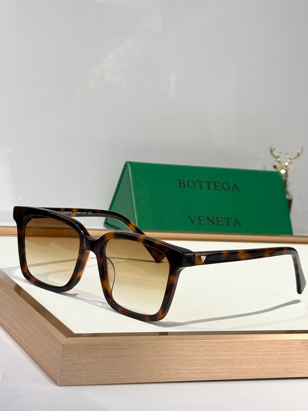 Bottega Veneta BV1228 Green & Brown Designer Sunglasses 54-18-145 mm - detail image 2