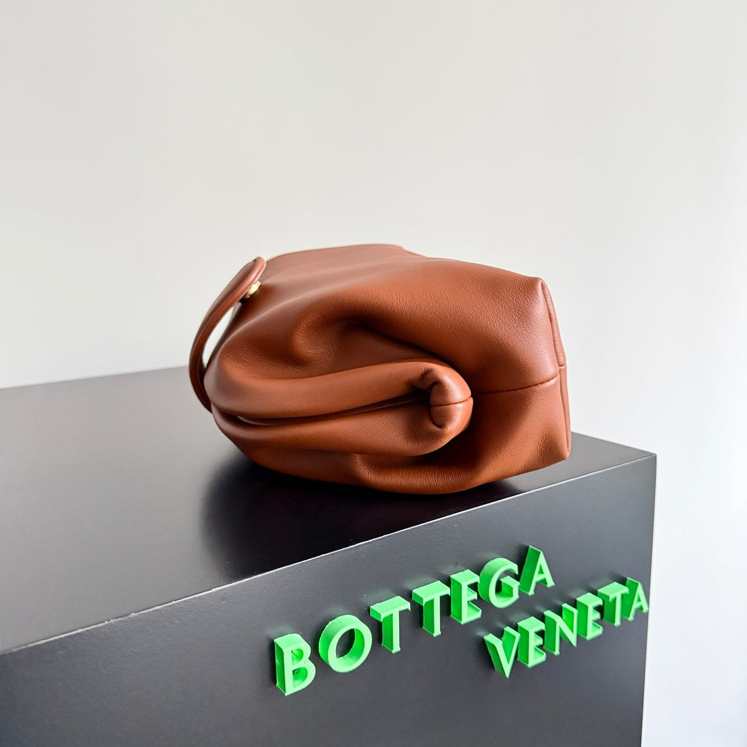 Bottega Veneta 31.5 Orange & Red Clutch Bag - detail image 2