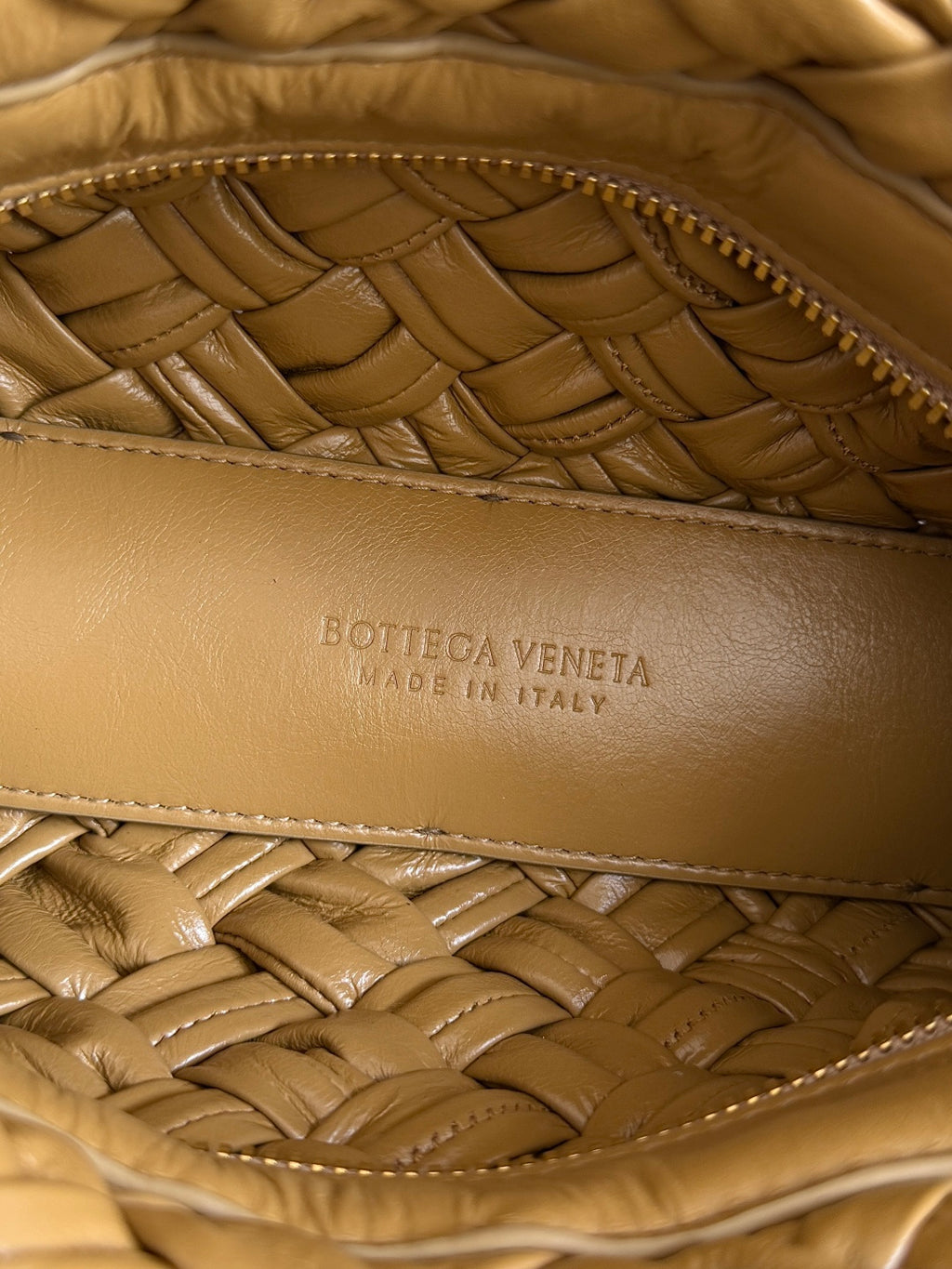 Bottega Veneta 785780 Black & Rose Gold Designer Handbag - detail image 8