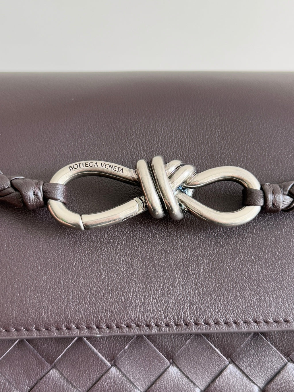Bottega Veneta 815781 Black Designer Handbag Edition 2 - detail image 5