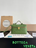 Bottega Veneta Black Designer Handbag Edition 710