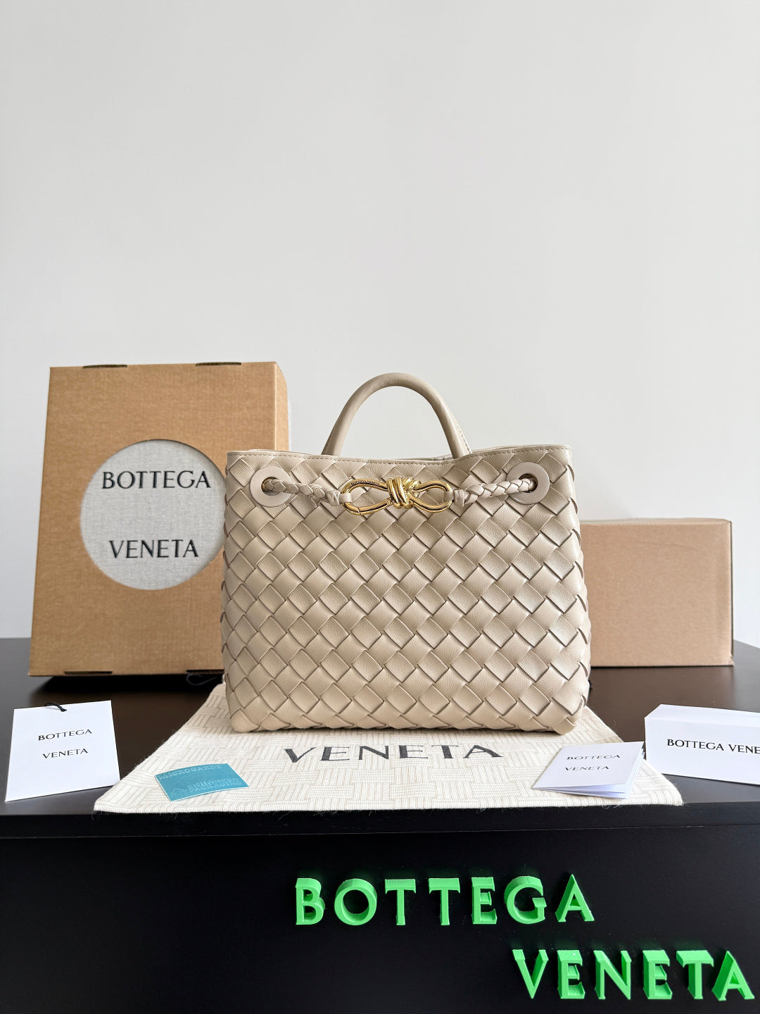 Bottega Veneta Black Designer Handbag Edition 766