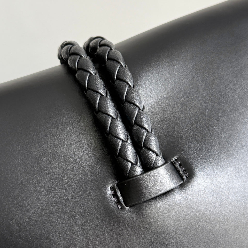 Bottega Veneta 826147 Black Mini Bag - detail image 6