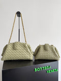Bottega Veneta Black Designer Handbag Edition 762