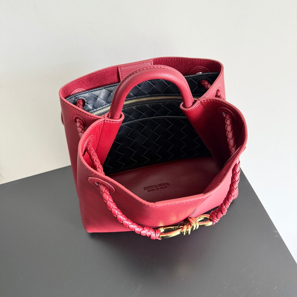 Bottega Veneta 810213 Red Hobo Bag - detail image 9