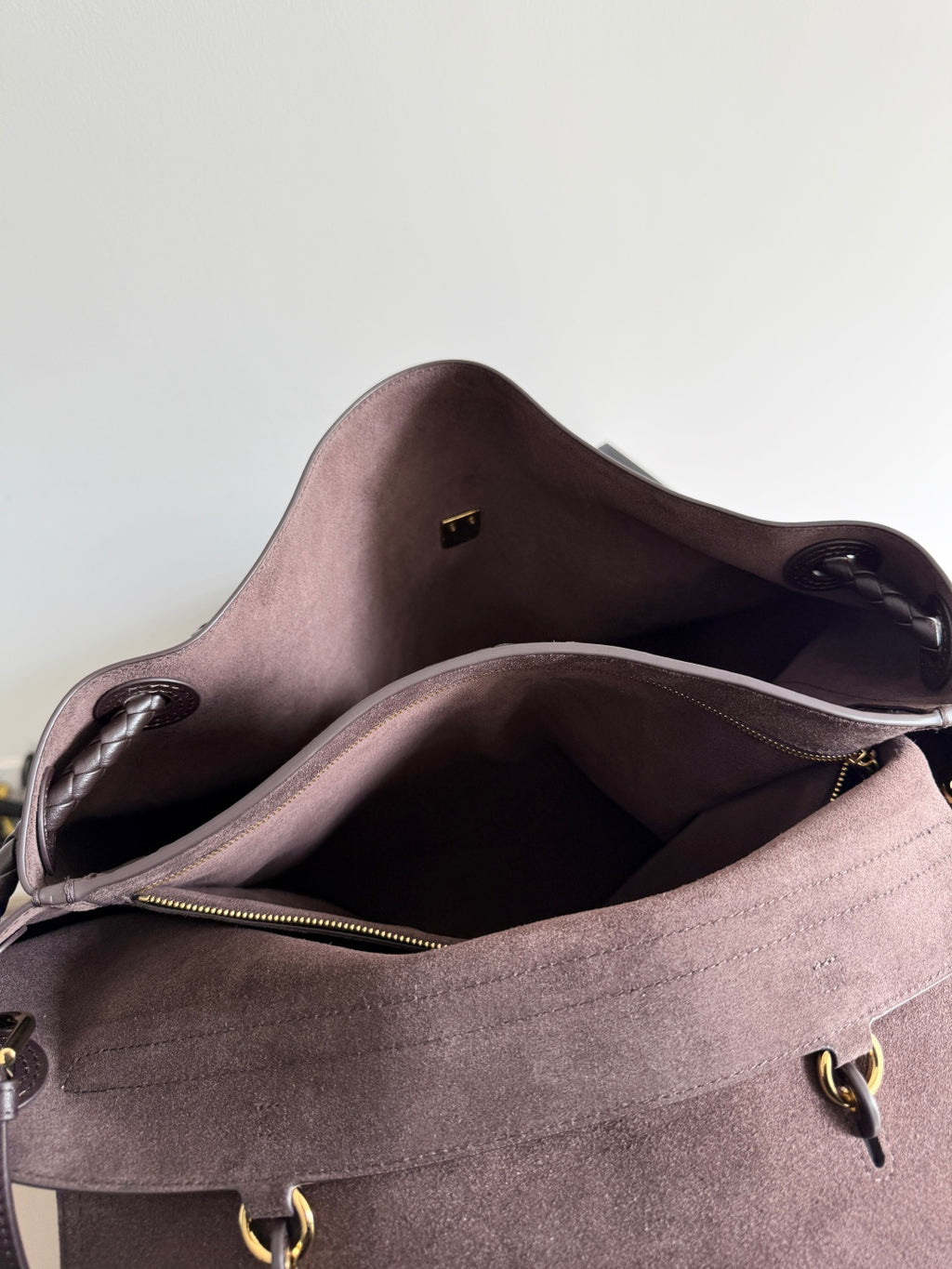 Bottega Veneta 826195 Black Designer Handbag Edition 2 - detail image 9