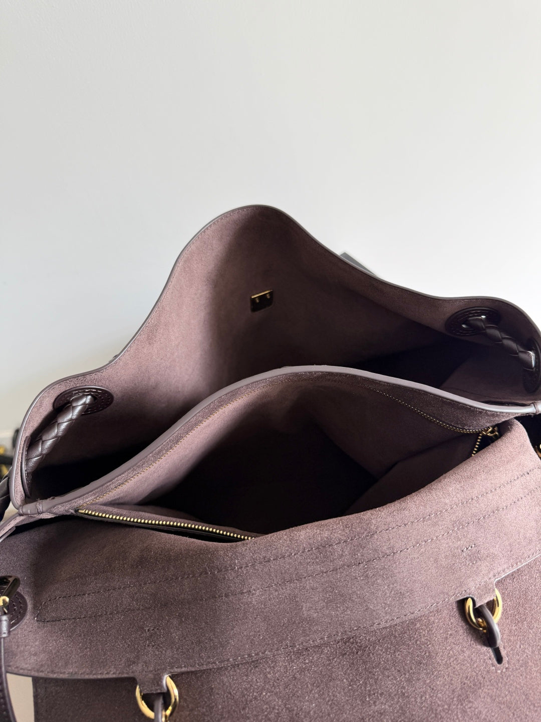 Bottega Veneta 826195 Black Designer Handbag Edition 2 - detail image 9