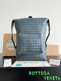 Bottega Veneta Black Designer Handbag Edition 711