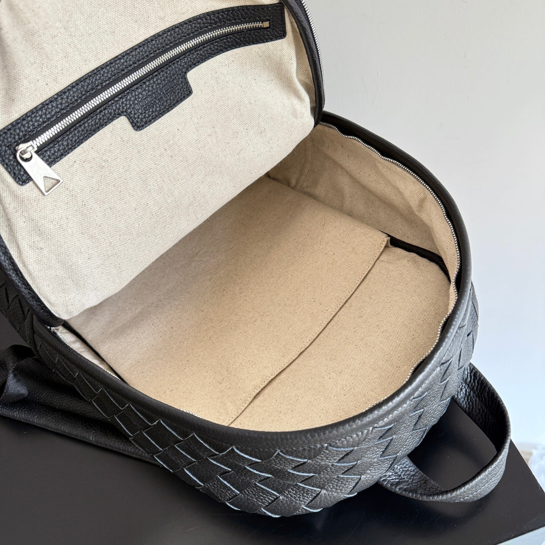 Bottega Veneta 833158 Black Designer Handbag - detail image 10