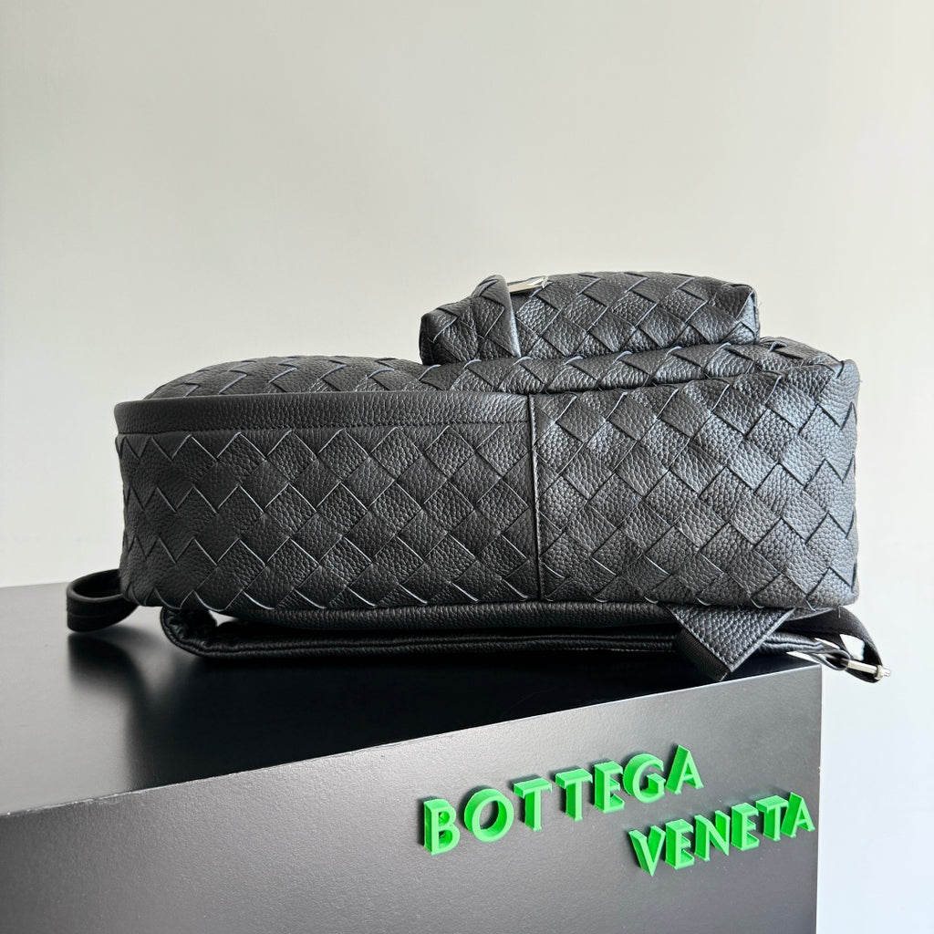 Bottega Veneta 833158 Black Designer Handbag - detail image 5
