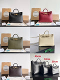 Bottega Veneta Black Designer Handbag Edition 768