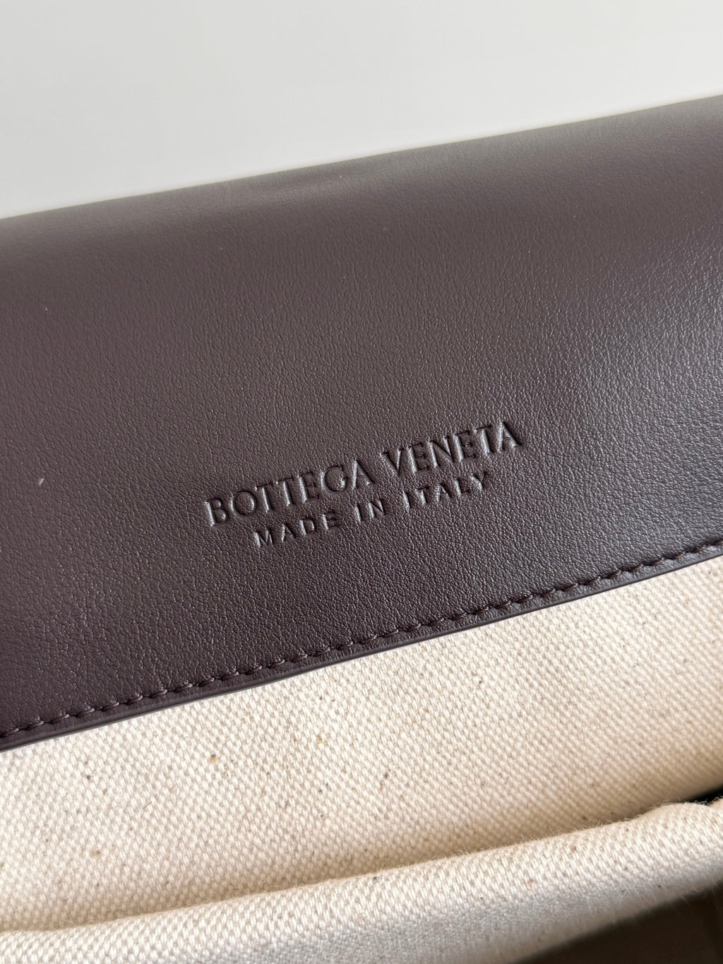 Bottega Veneta 805971 Black Designer Handbag Edition 3 - detail image 7