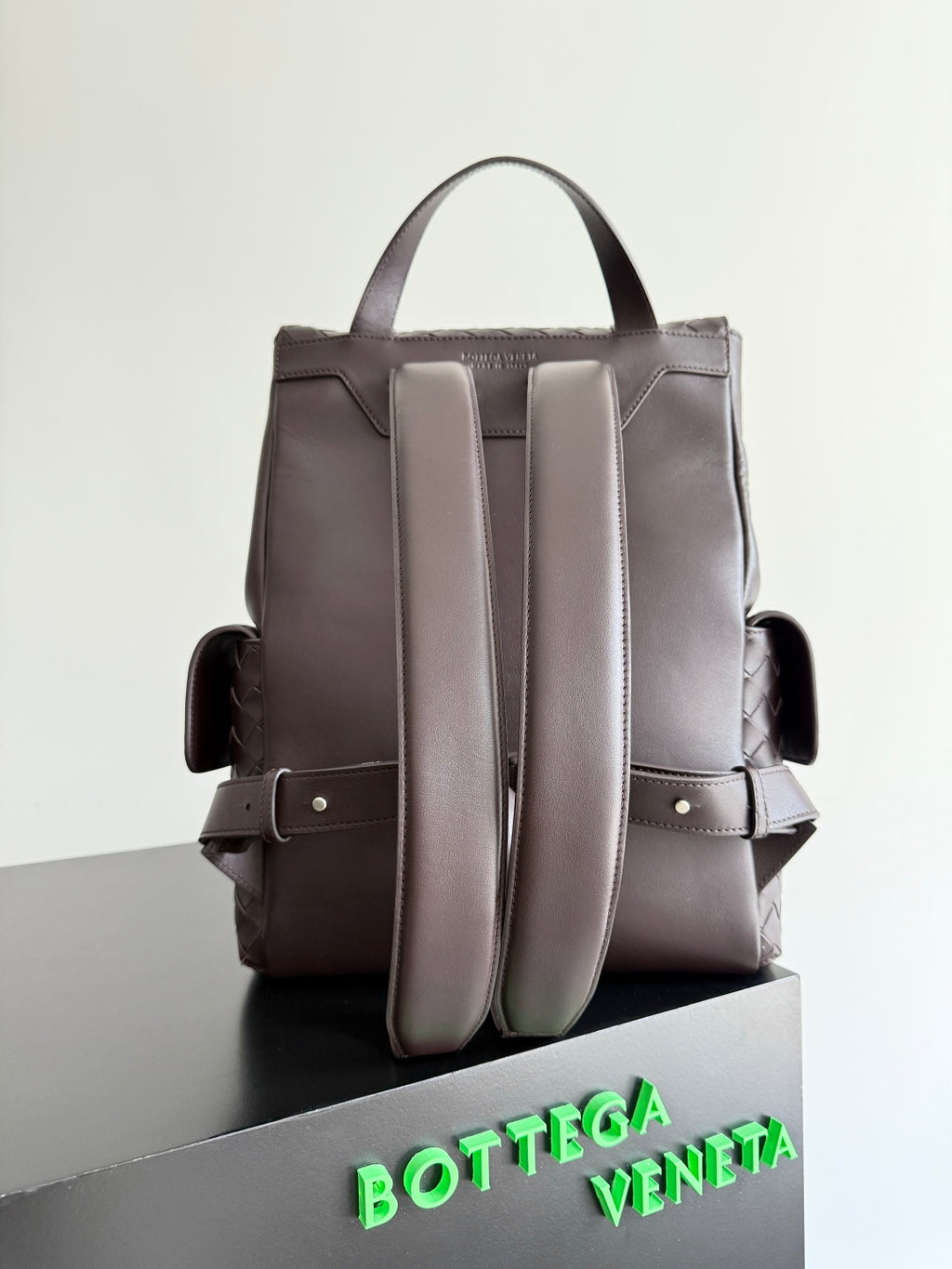 Bottega Veneta 805971 Black Designer Handbag Edition 3 - detail image 2