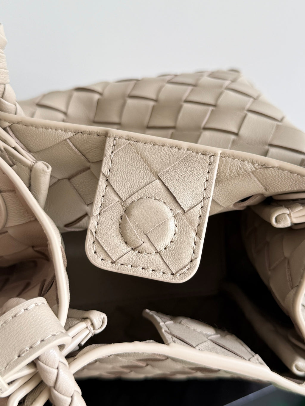 Bottega Veneta 796569 Silver Designer Handbag Edition 2 - detail image 7