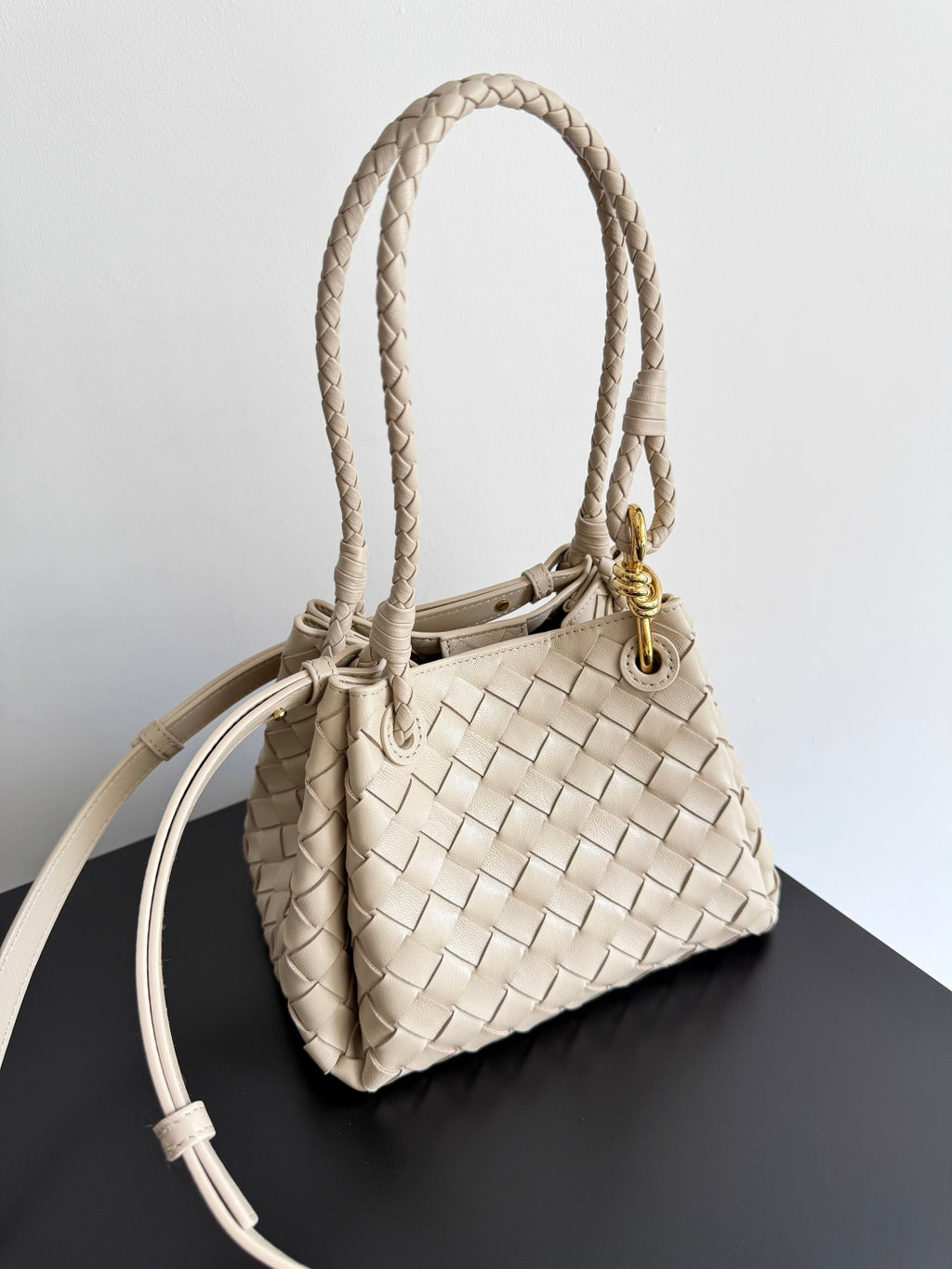 Bottega Veneta 796569 Silver Designer Handbag Edition 2 - detail image 3