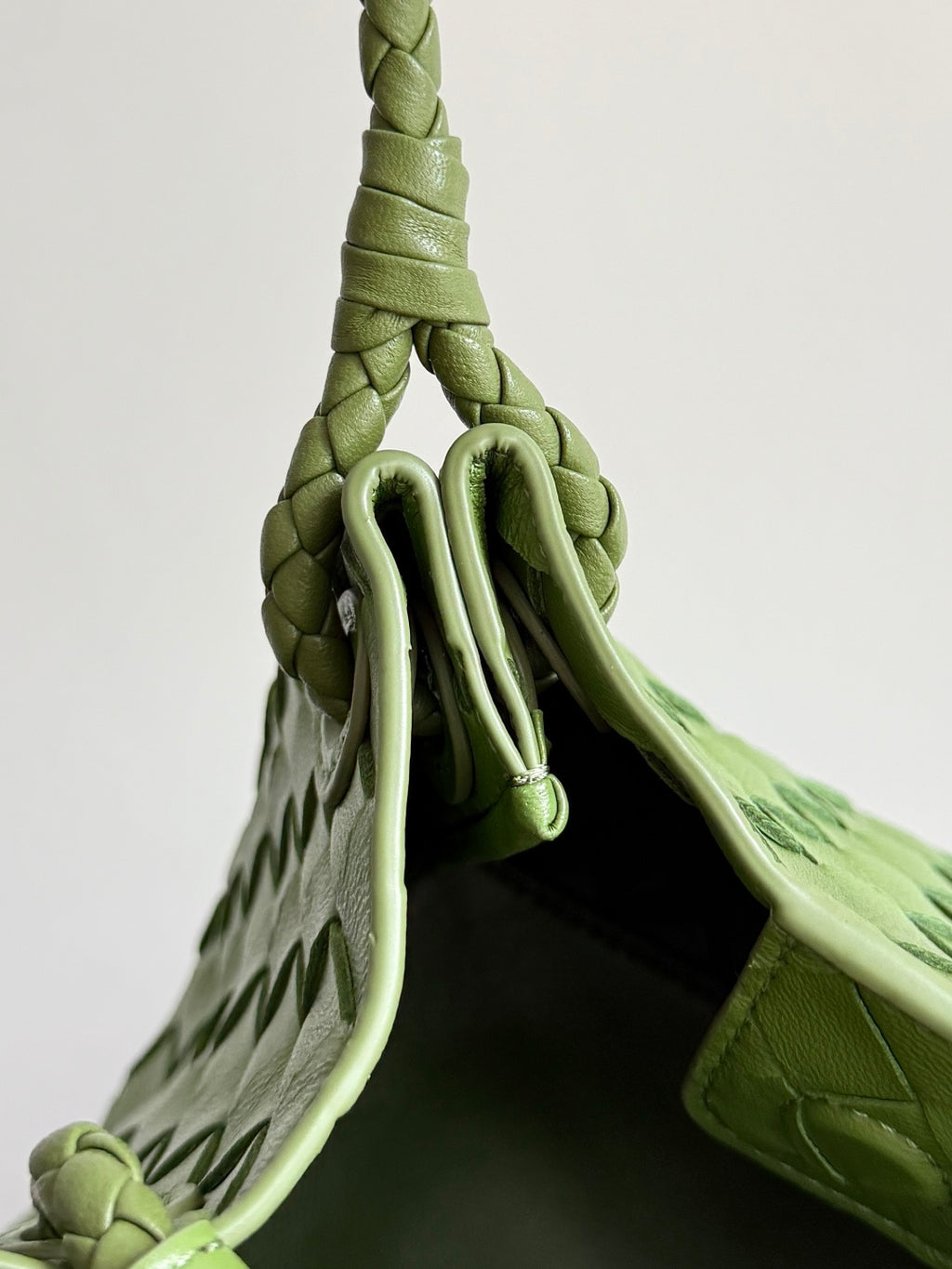 Bottega Veneta 796569 Green Designer Handbag - detail image 6