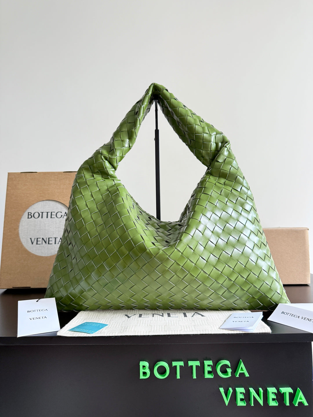 Bottega Veneta Black & Green Designer Handbag Edition 14
