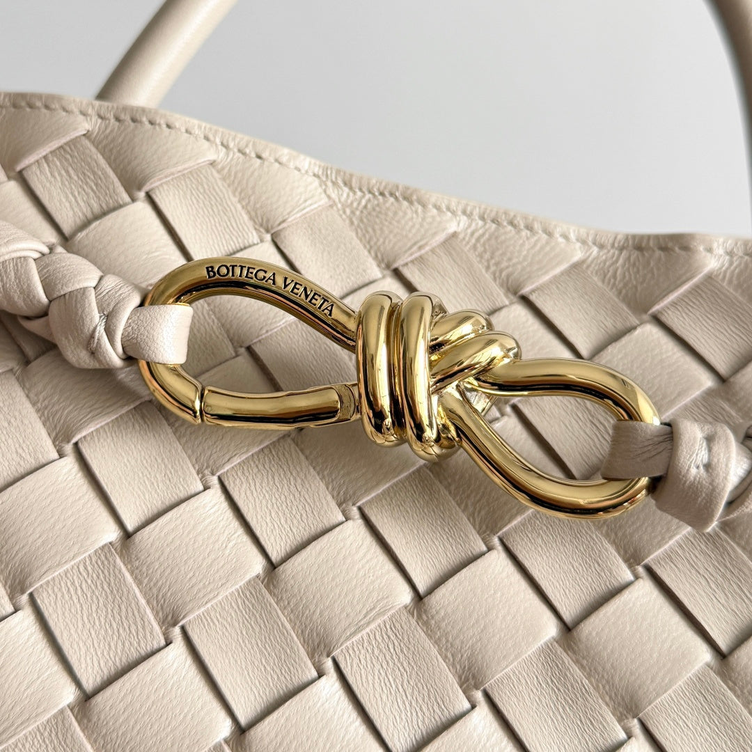 Bottega Veneta 743572 Silver Designer Handbag Edition 4 - detail image 4