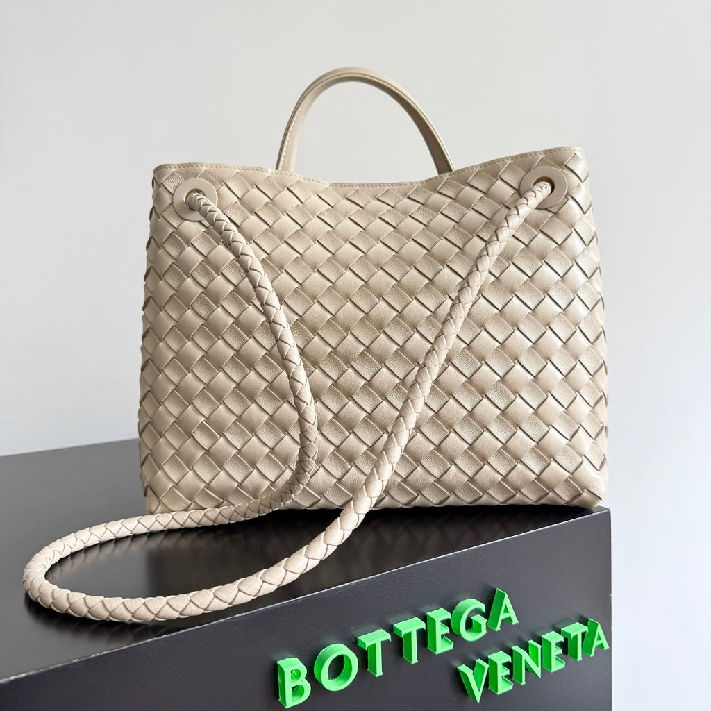 Bottega Veneta 743572 Silver Designer Handbag Edition 4 - detail image 3