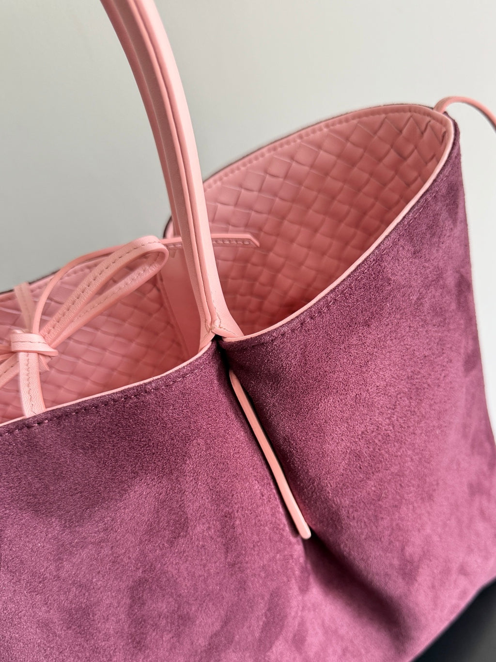 Bottega Veneta 817166 Purple Designer Handbag - detail image 4