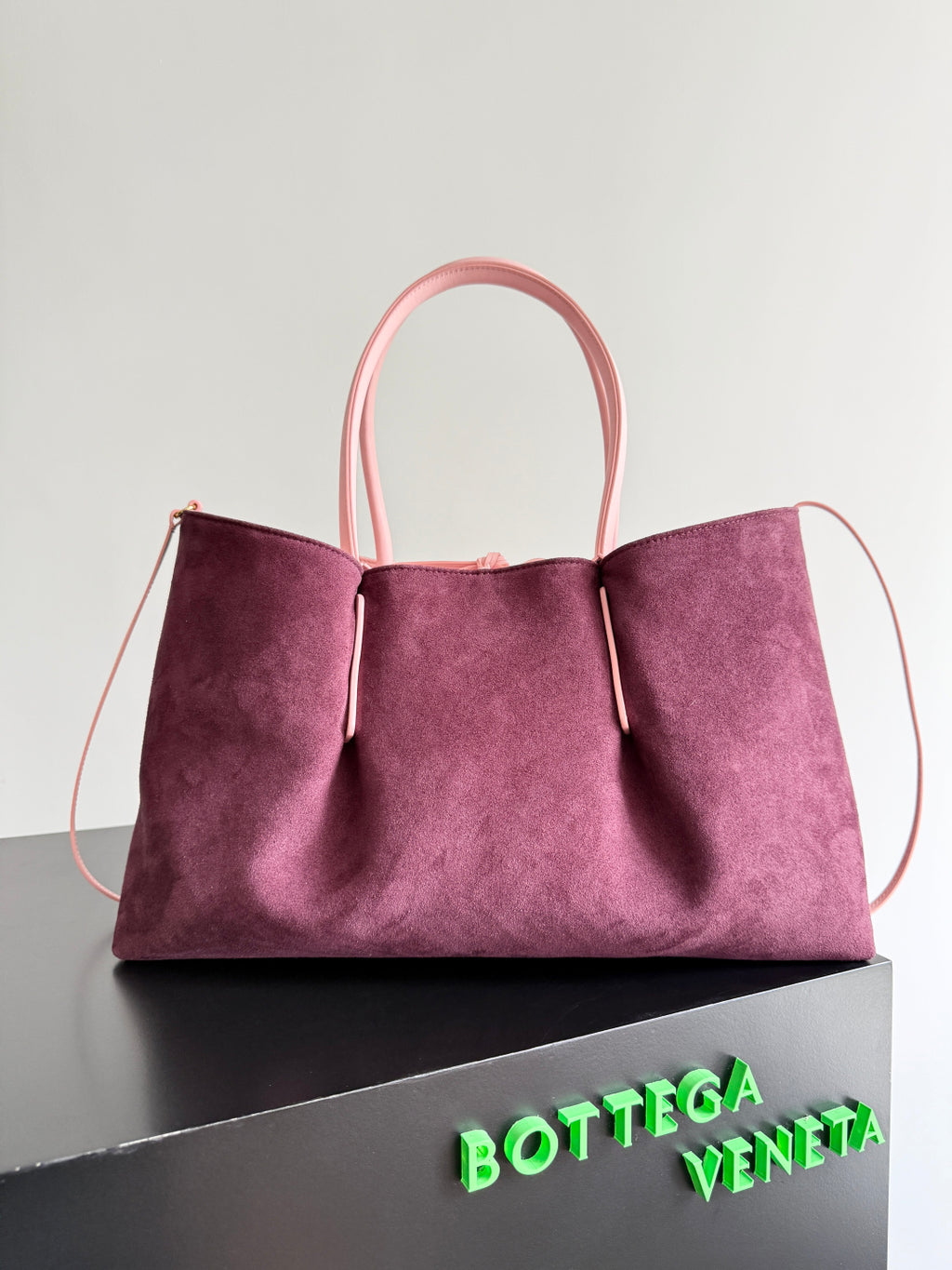 Bottega Veneta 817166 Purple Designer Handbag - detail image 3