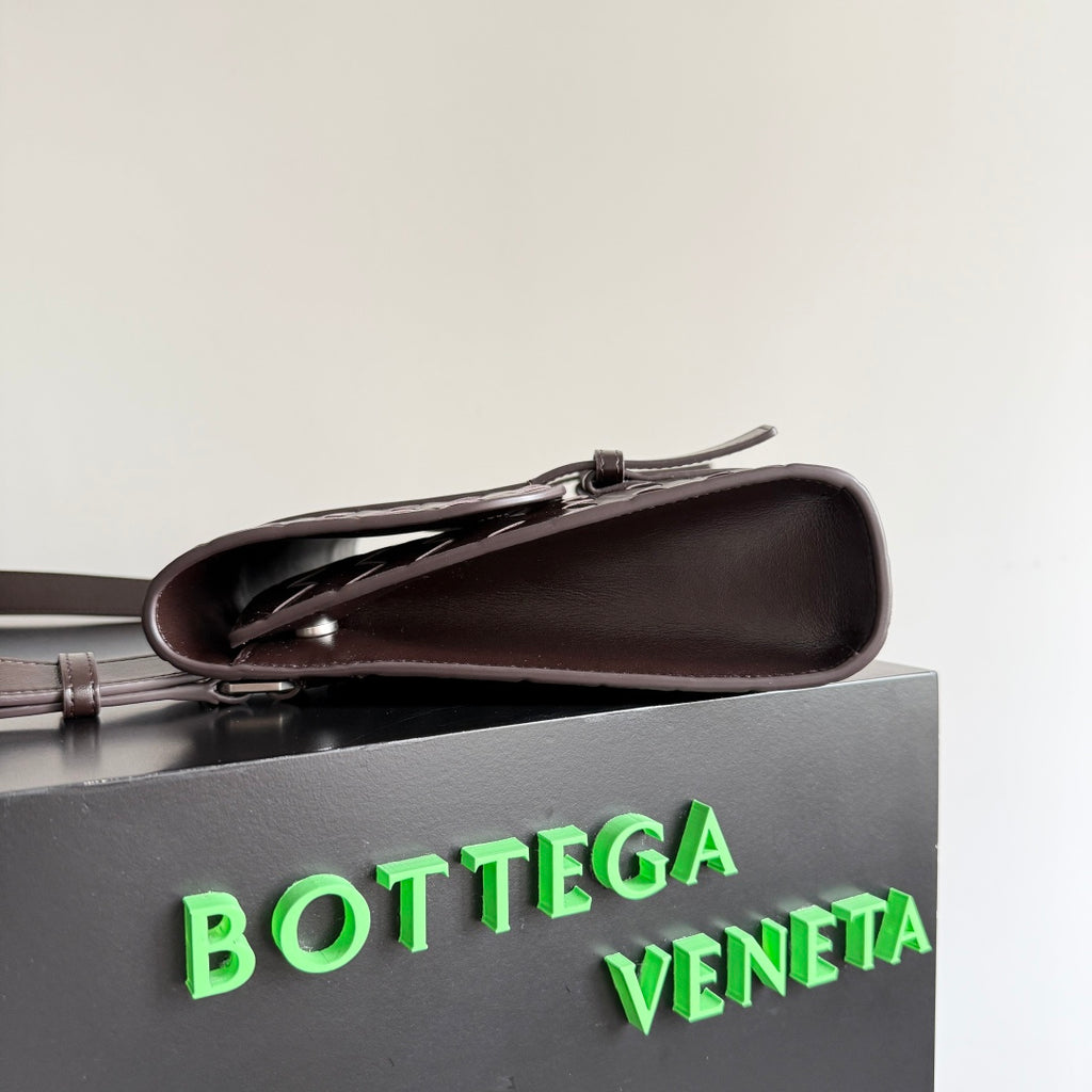 Bottega Veneta 815785 Black Designer Handbag Edition 2 - detail image 2