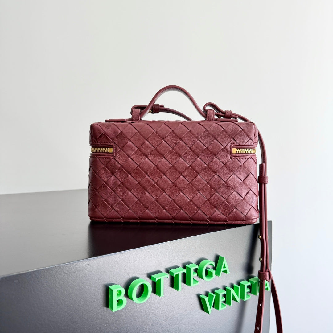 Bottega Veneta 789109 Red Designer Handbag Edition 2 - detail image 3