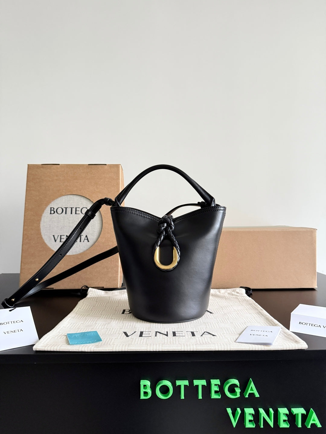 Bottega Veneta Black & Rose Gold Designer Handbag Edition 19