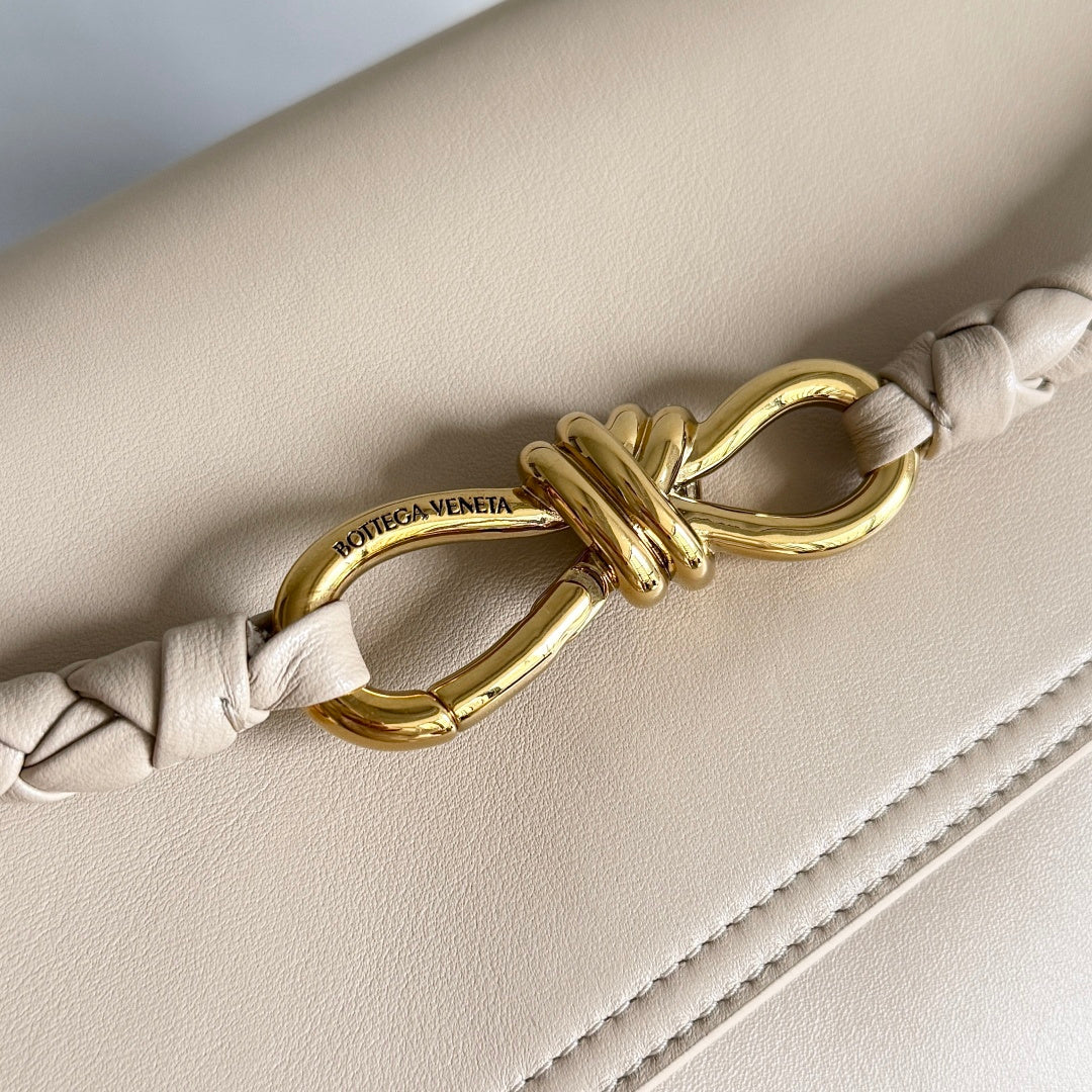Bottega Veneta 817231 Silver Designer Handbag Edition 2 - detail image 5