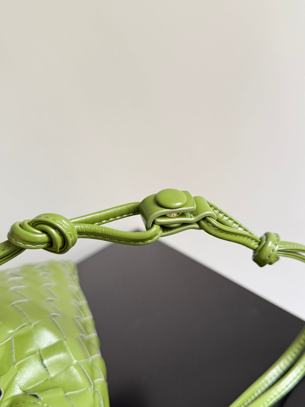 Bottega Veneta 796728 Green Hobo Bag - detail image 4