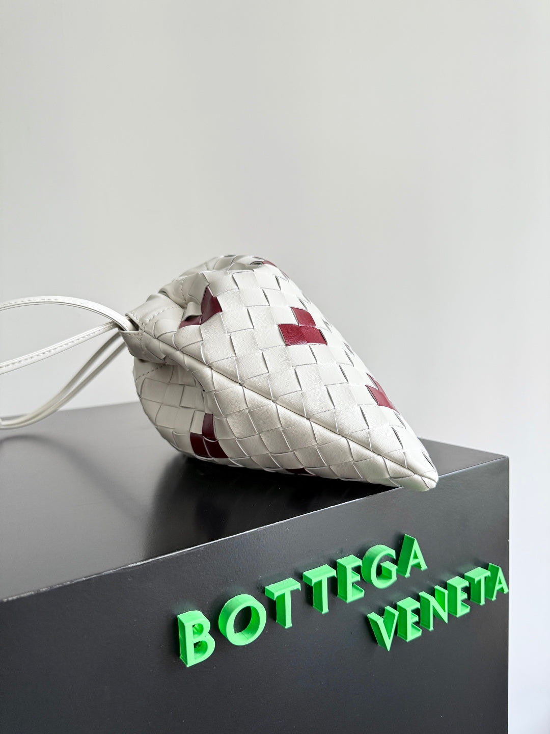 Bottega Veneta 796728 Black Hobo Bag Edition 4 - detail image 2