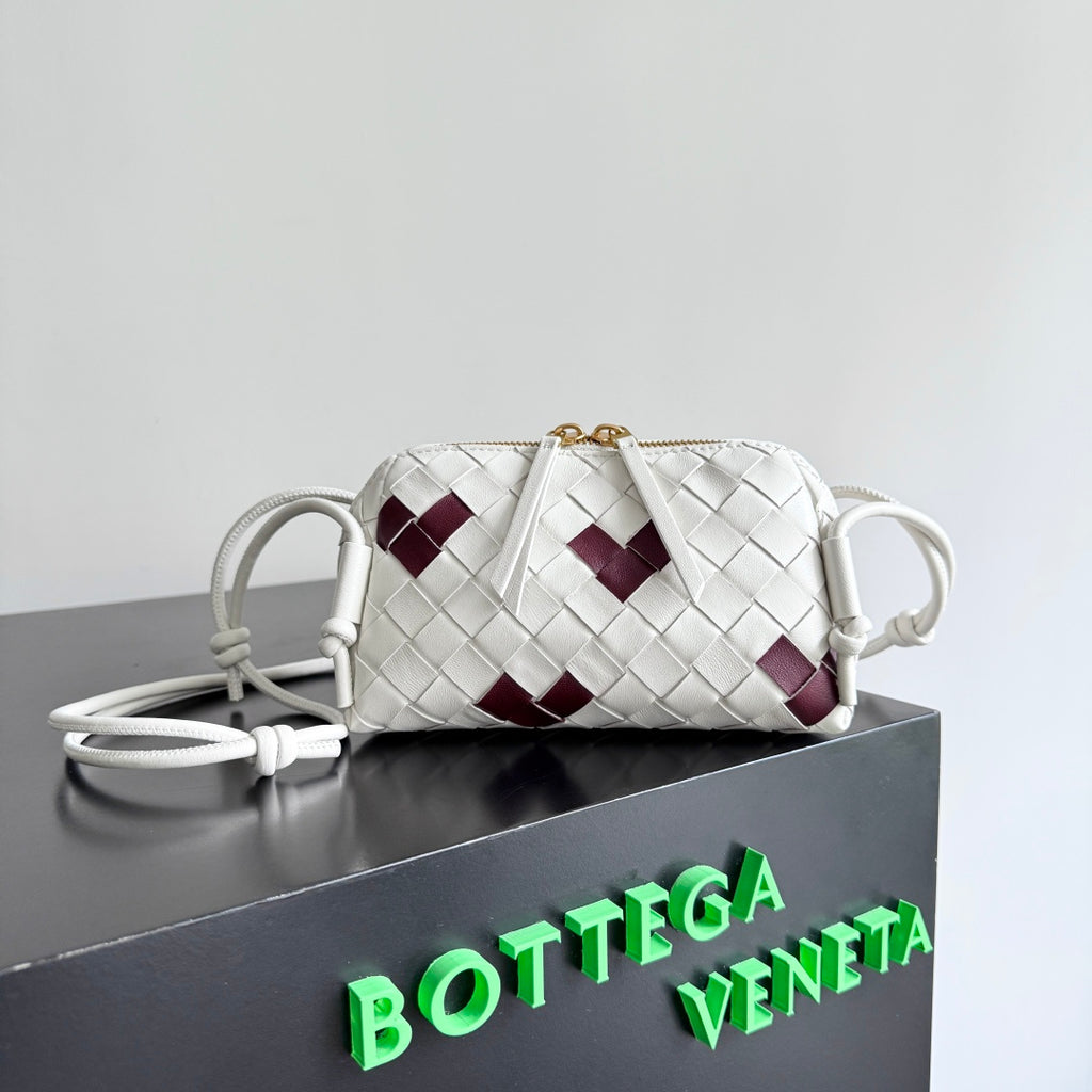 Bottega Veneta 794258 Silver Pouch Bag Edition 5