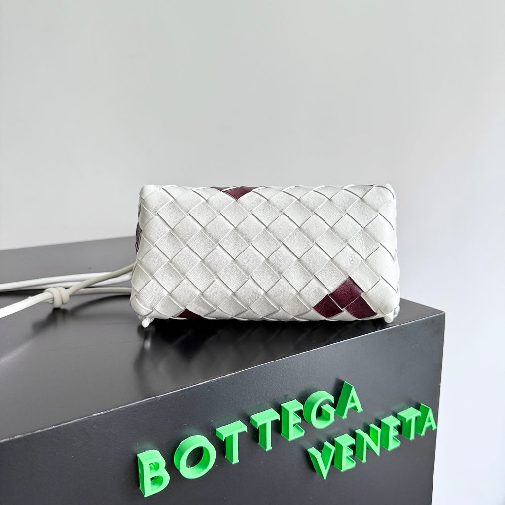 Bottega Veneta 794258 Silver Pouch Bag Edition 5 - detail image 3