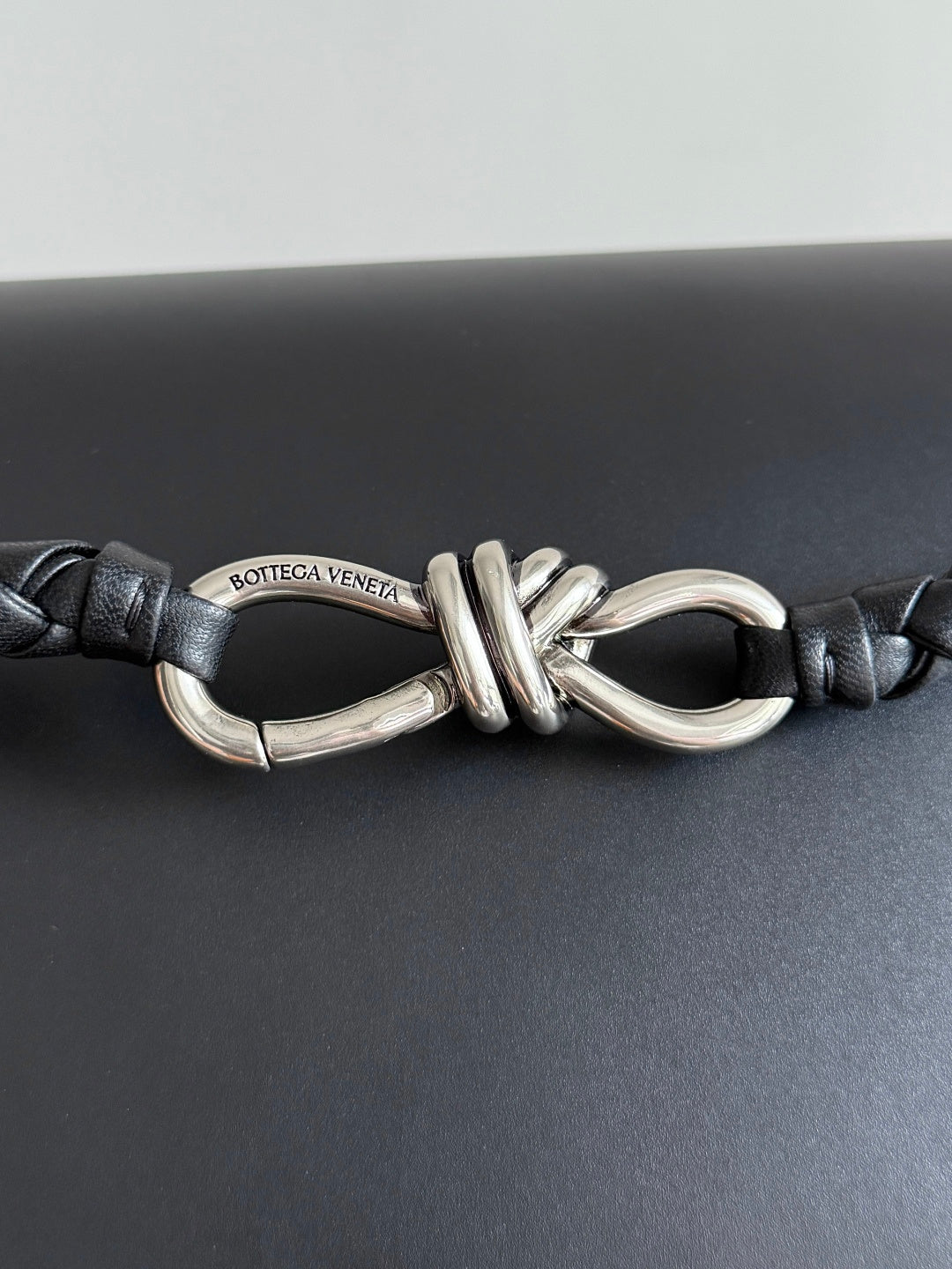 Bottega Veneta 807715 Black Designer Handbag - detail image 4
