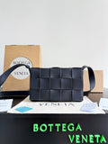 Bottega Veneta Black Designer Handbag Edition 65