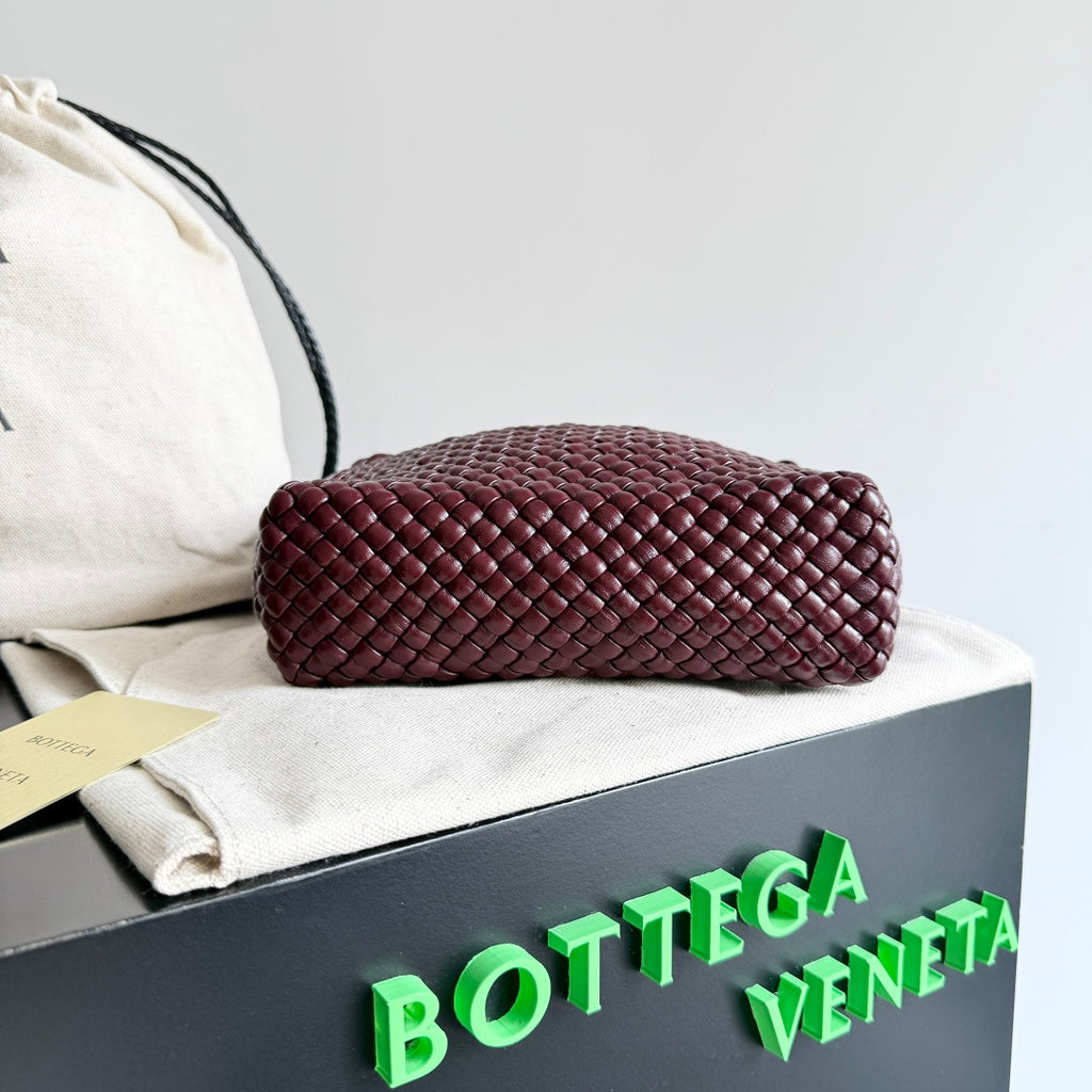 Bottega Veneta 776755 Black & Red Designer Handbag - detail image 2