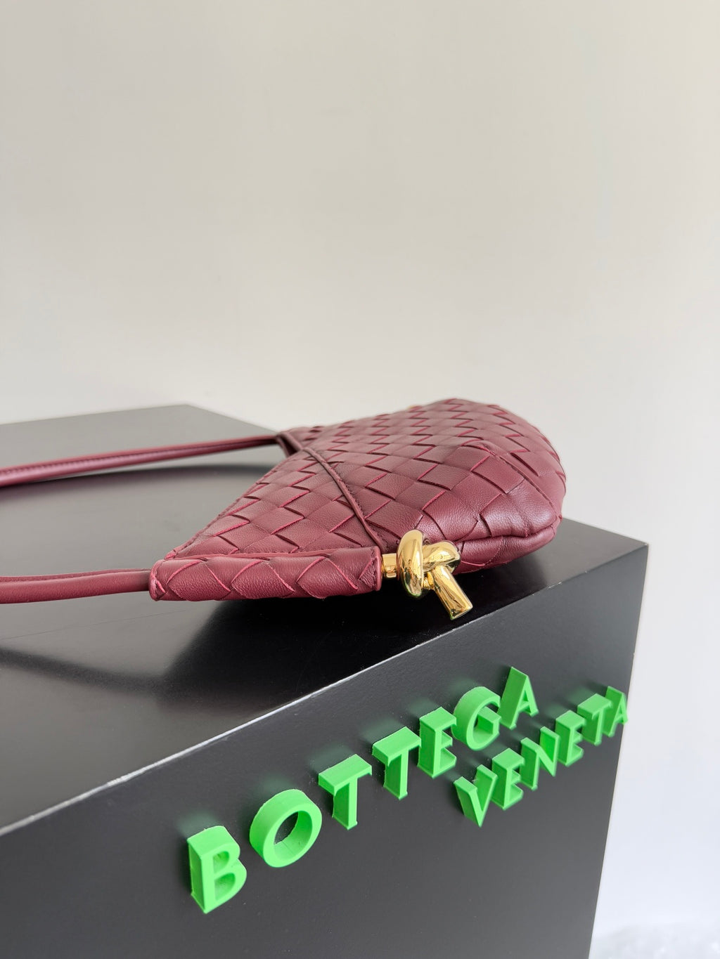 Bottega Veneta 796378 Red Hobo Bag - detail image 2