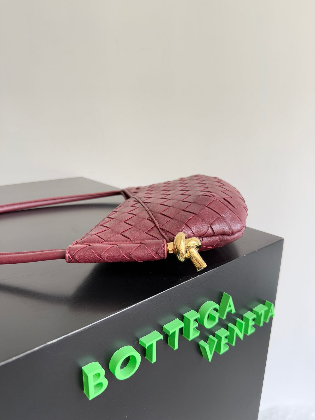 Bottega Veneta 796378 Red Hobo Bag - detail image 2