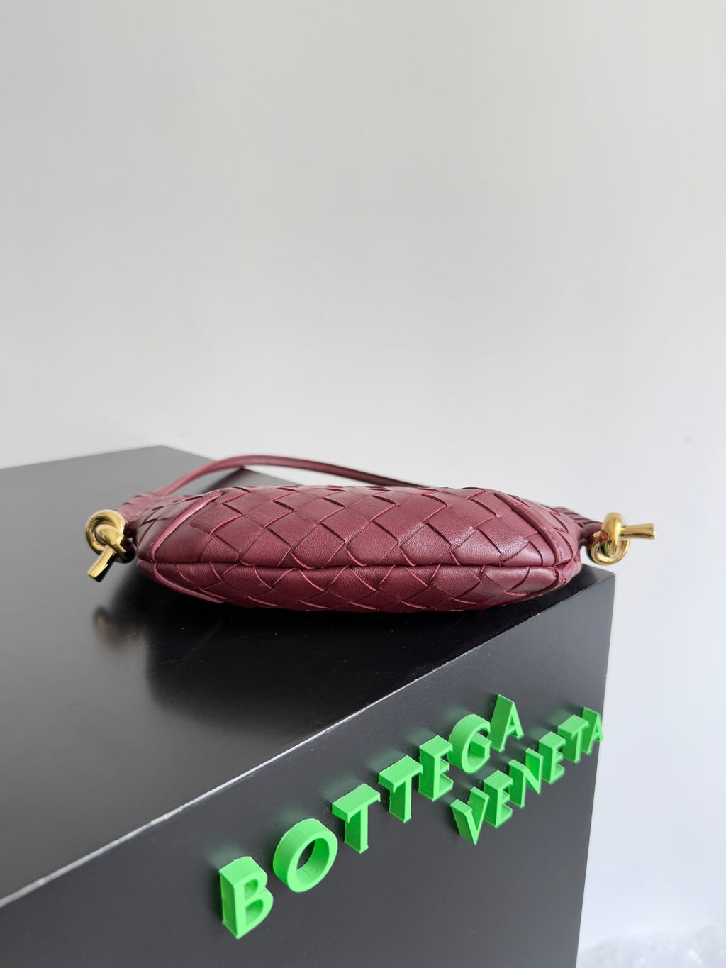 Bottega Veneta 796378 Red Hobo Bag - detail image 3
