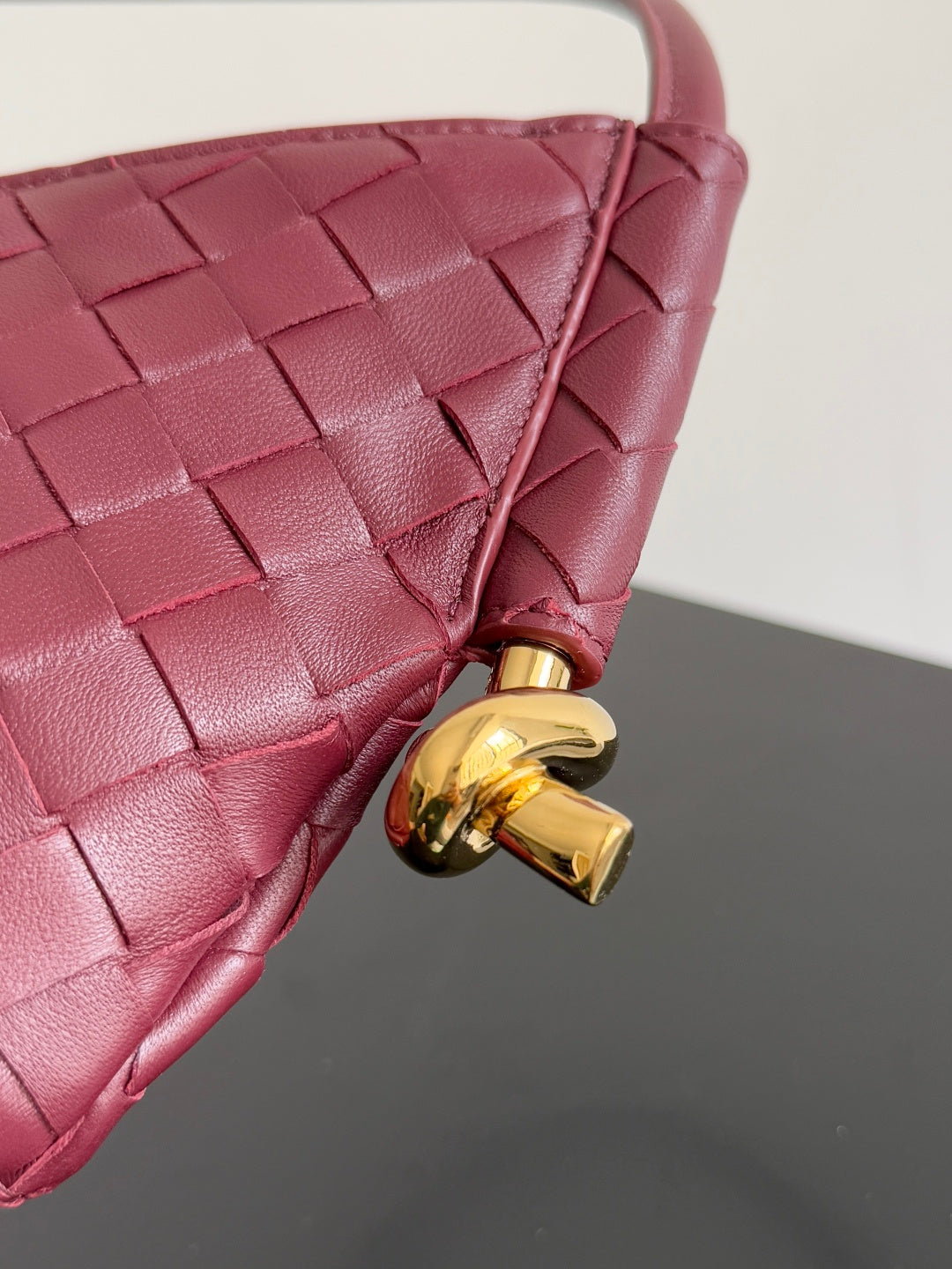 Bottega Veneta 796378 Red Hobo Bag - detail image 4