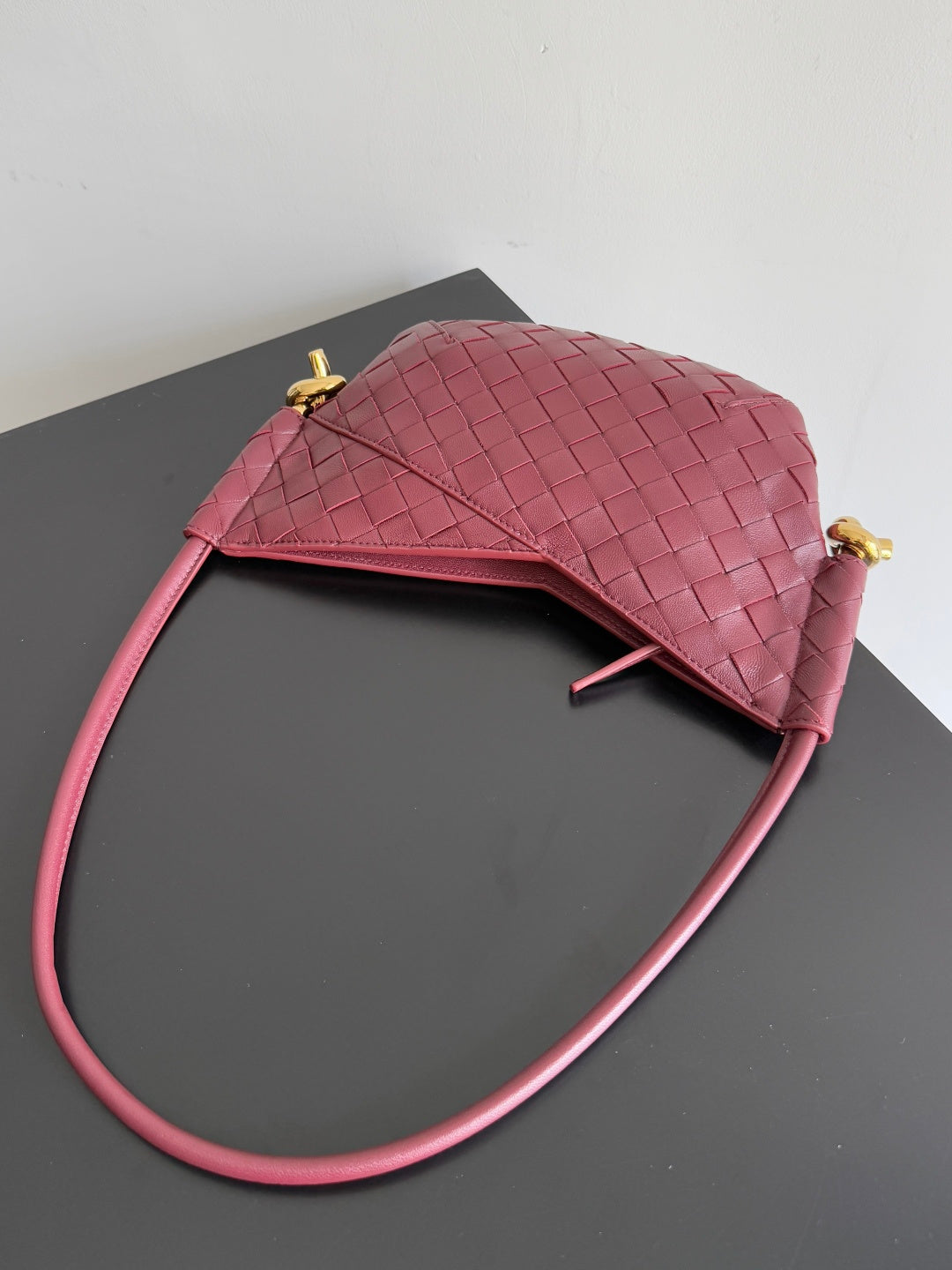 Bottega Veneta 796378 Red Hobo Bag - detail image 6